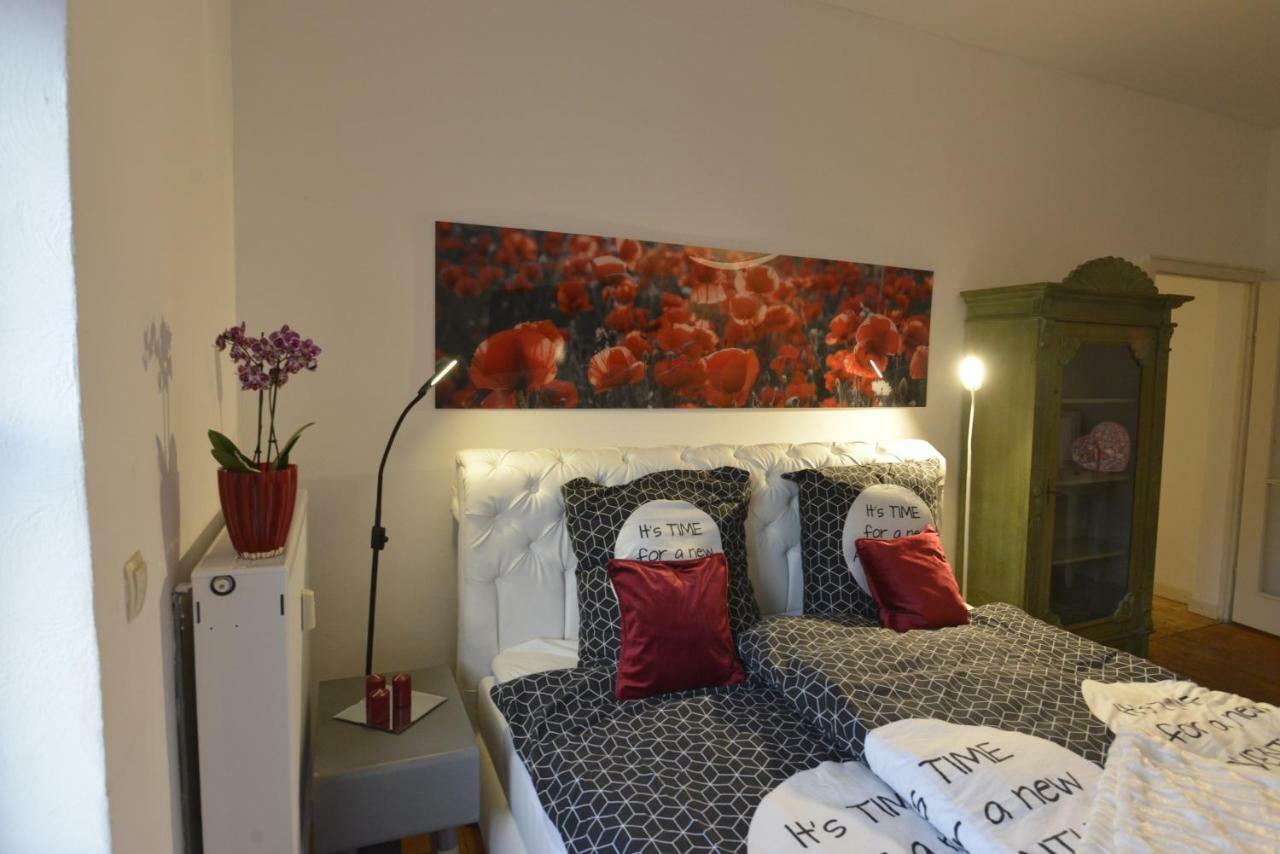 Kaiserliche Hofpost, Mit Whirlpool Und 2 Terrassen Schleiden Exterior photo