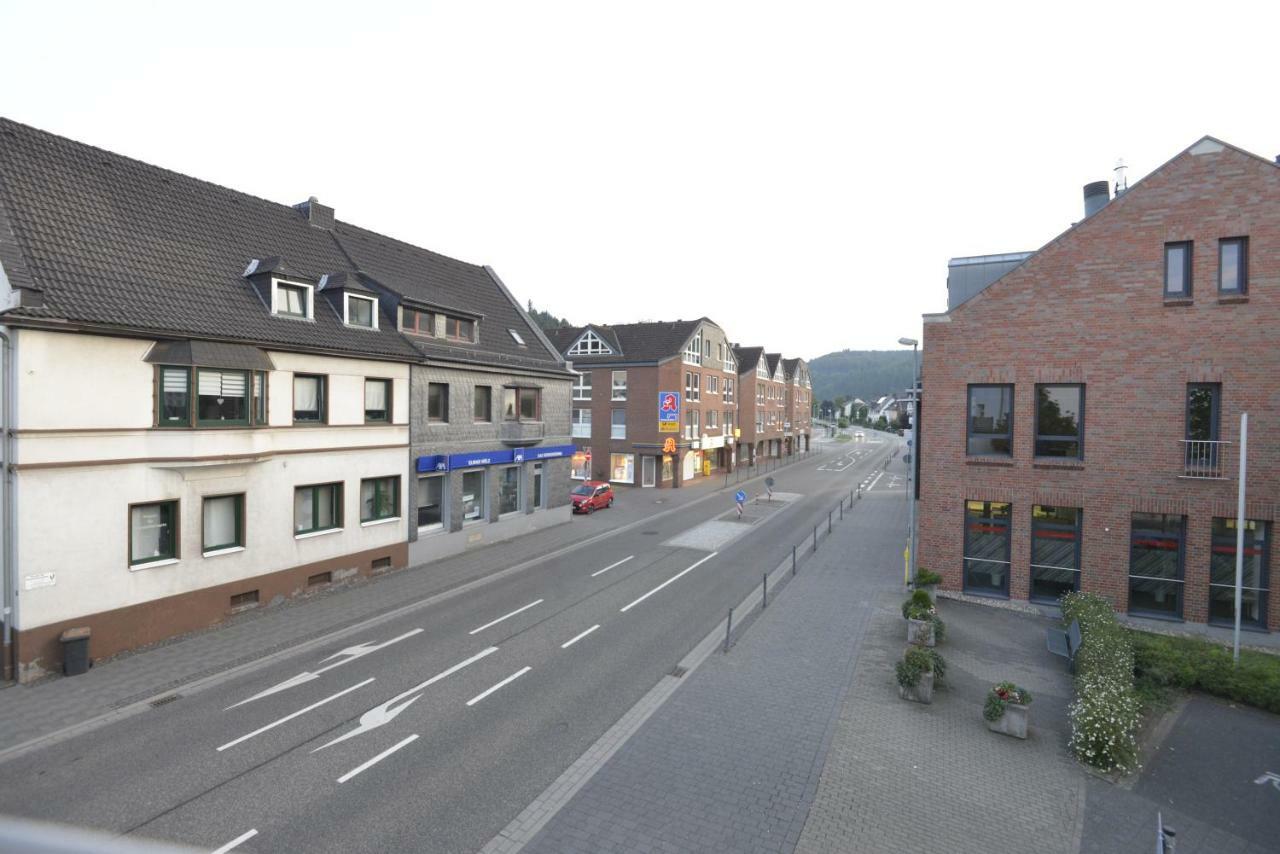 Kaiserliche Hofpost, Mit Whirlpool Und 2 Terrassen Schleiden Exterior photo