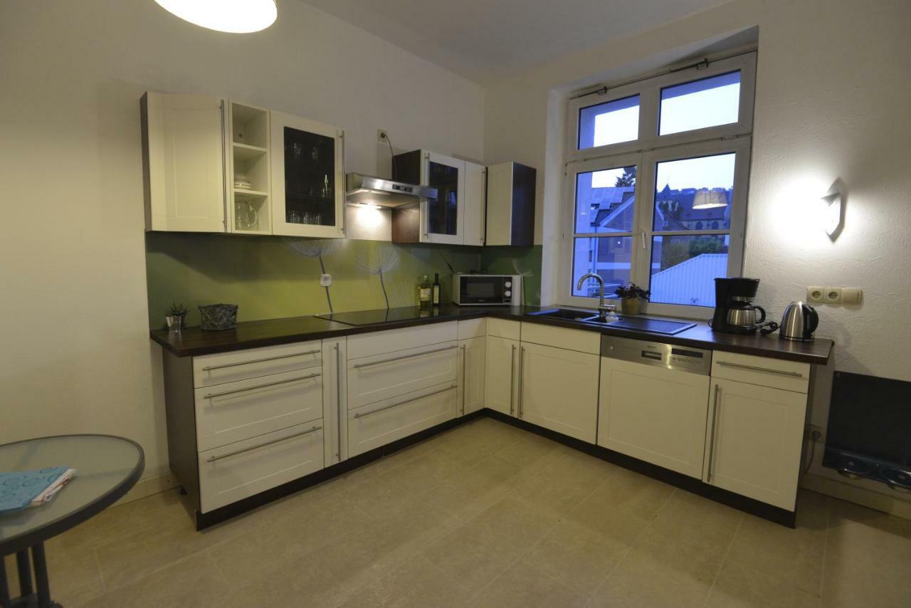 Kaiserliche Hofpost, Mit Whirlpool Und 2 Terrassen Schleiden Exterior photo